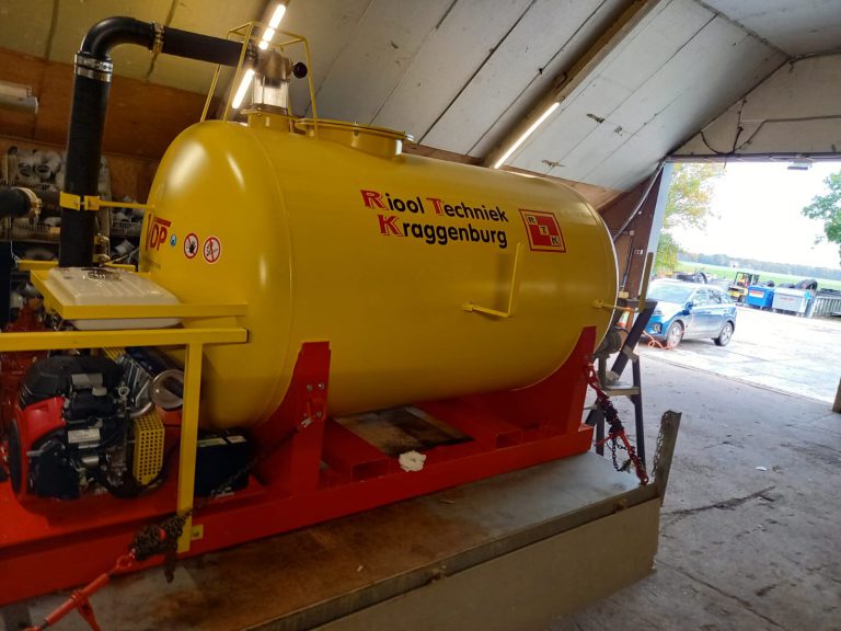 Mobiele vacuümtank Riool Techniek Kraggenburg